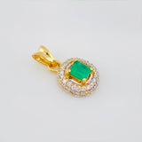 Pendant Halo Emeralds 26 Pts Diamonds 20 Pts 1.05 g / 1/2 in Two Golds Yellow White 18K