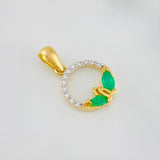 Dije Circulo Petalos Esmeraldas 23 Pts Diamantes 09 Pts 1.4 g / 3/4 in Dos Oros Amarillo Blanco 18K