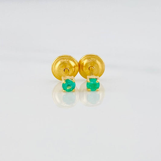 Stud Earrings Four Prongs Emeralds 0.6 g / in / 2.2 mm Yellow Gold 18K
