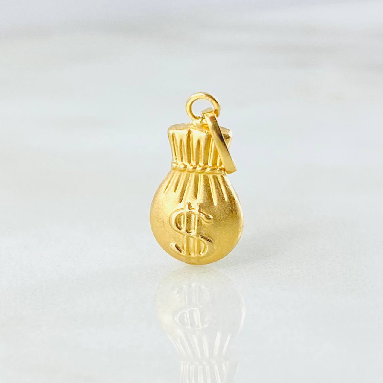 Dije Bolsa Dinero 0.5gr / 3/4 in / Oro Amarillo 18K ©