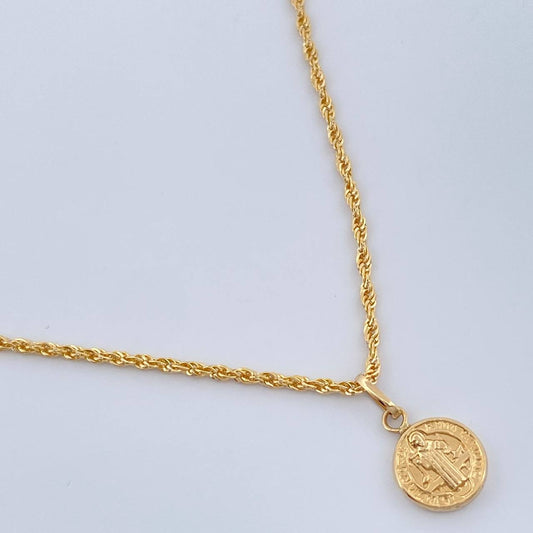 Set Cadena y Dije Lazo + San Benito 1.55gr / 15 3/4 in / Oro Amarillo 18K $