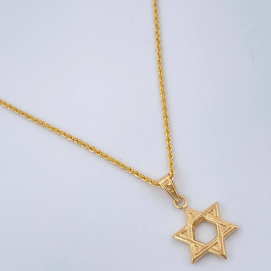 Set Cadena y Dije Lazo + Estrella De David 1.45gr / 17 3/4 in / Oro Amarillo 18K $