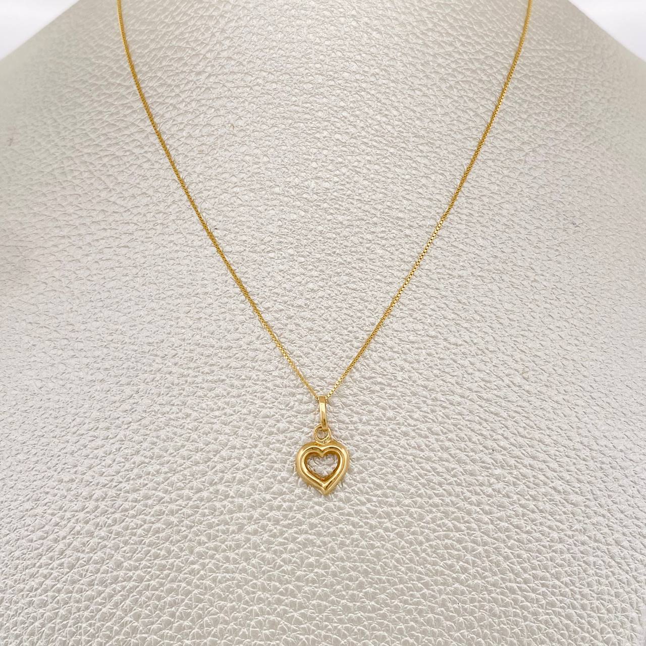 Set Venetian Chain and Pendant + Heart Silhouette 1.4gr / 18 in / 18K Yellow Gold $
