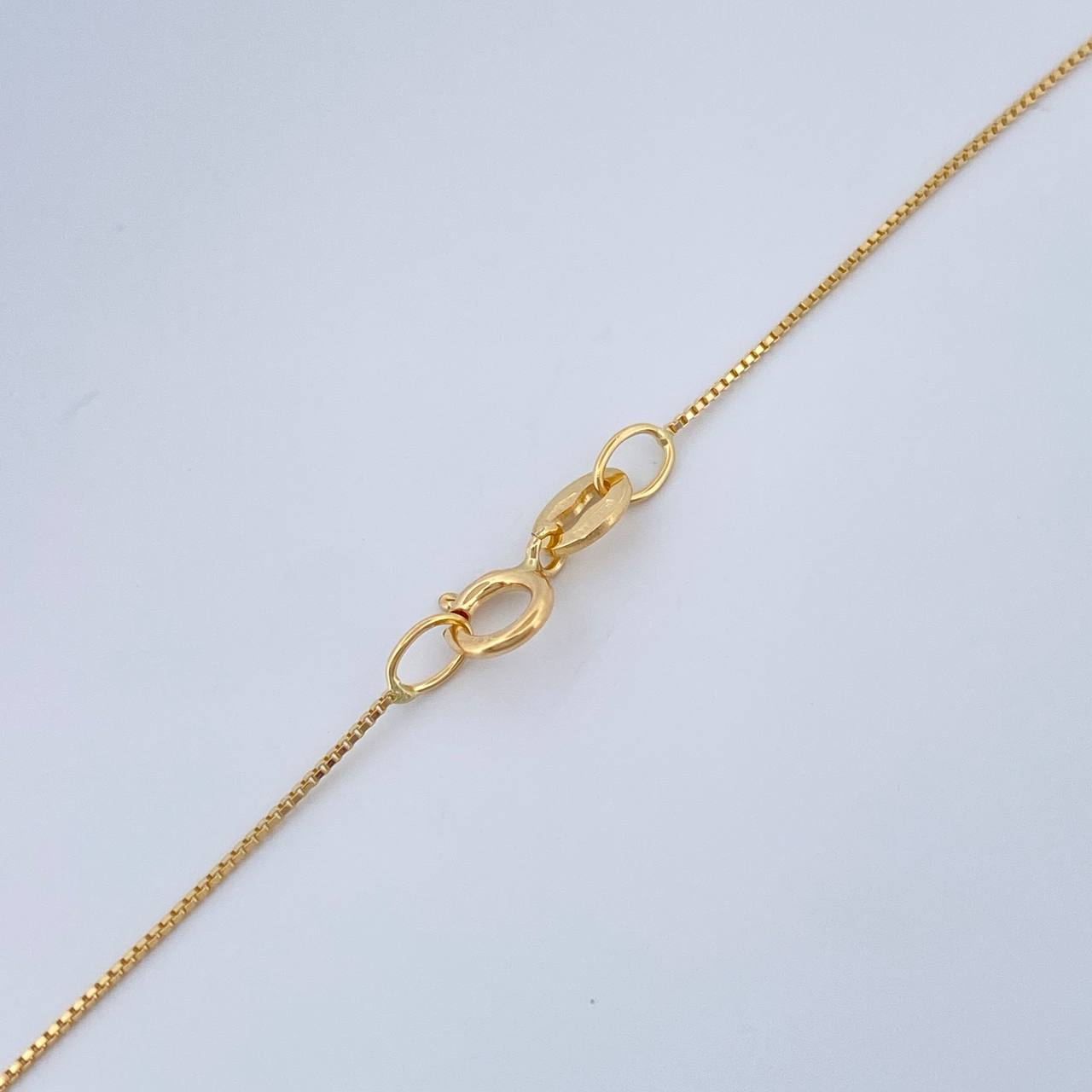Set Venetian Chain and Pendant + Virgin of Guadalupe 1.3gr / 17 3/4 in / 18K Yellow Gold $
