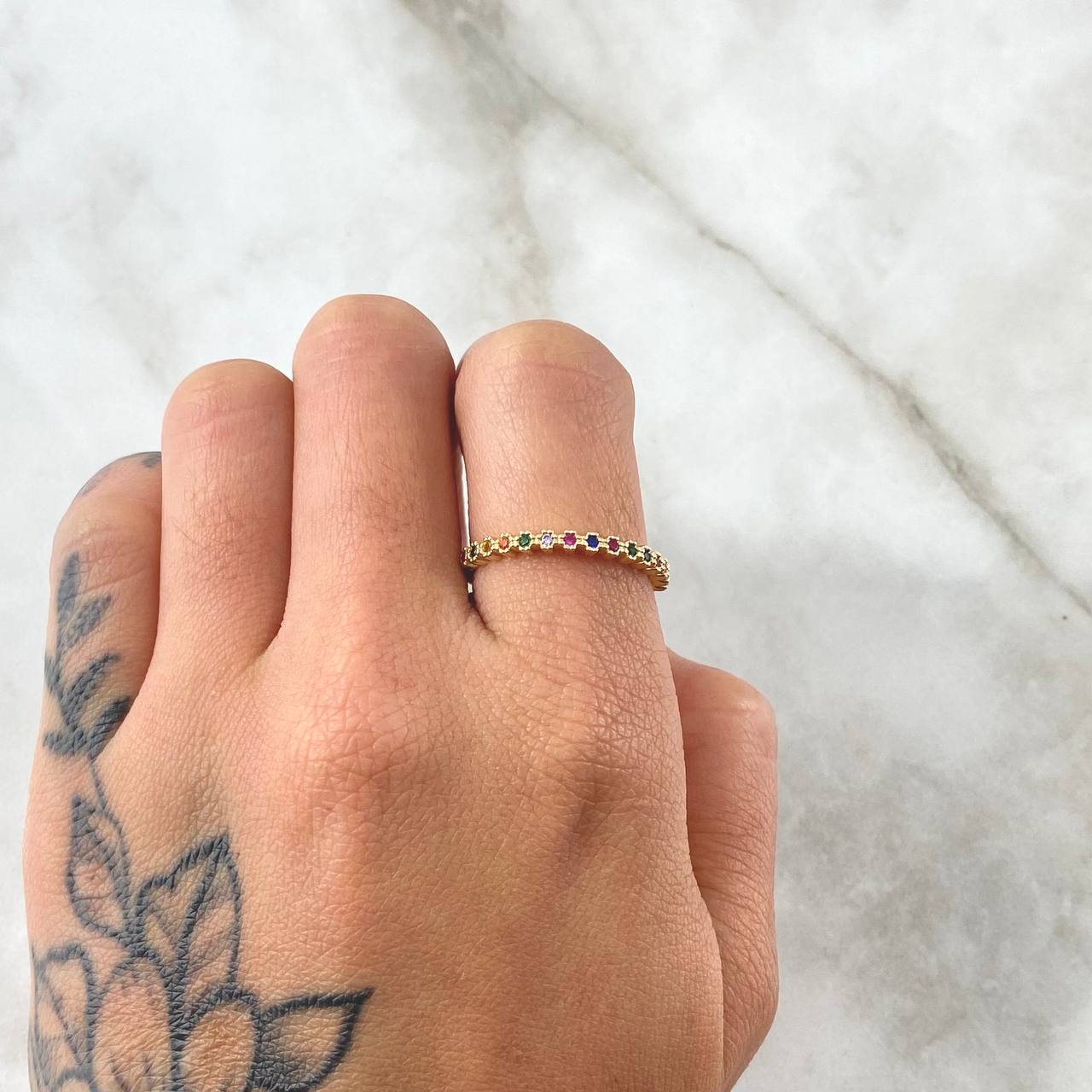 Ring Eyes Track Thick Rainbow 1.8gr / T7 3/4 / Multicolor Zirconia Yellow Gold 18K ©