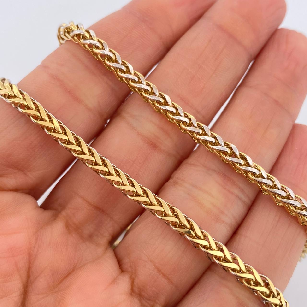 Cadena Franco 17.6gr / 23 1/2 in / 3.35mm Dos Oros Amarillo Blanco +3 18K %