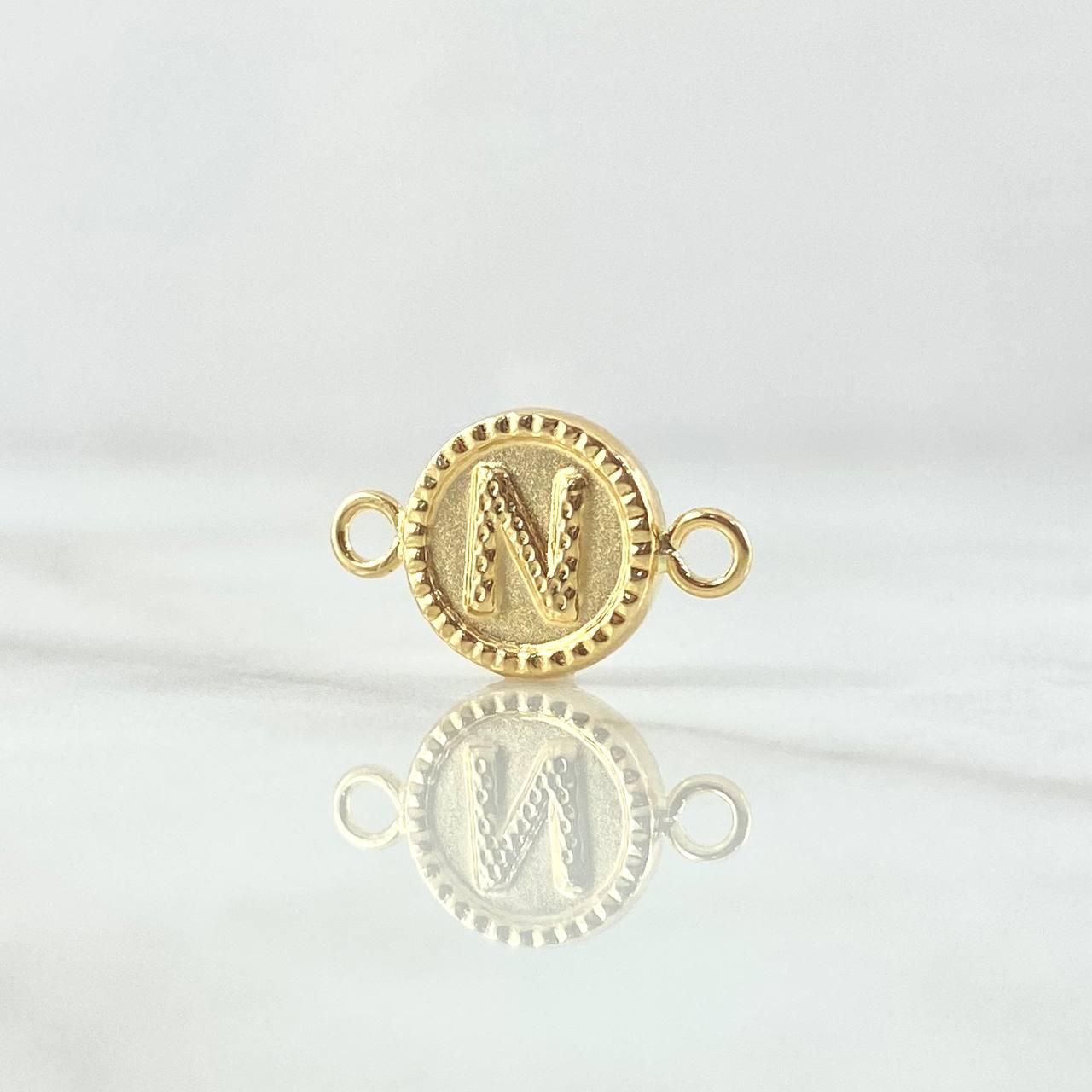 Charm Letter N 0.65gr / 0.7in / Bordered Circle 18K Gold ©