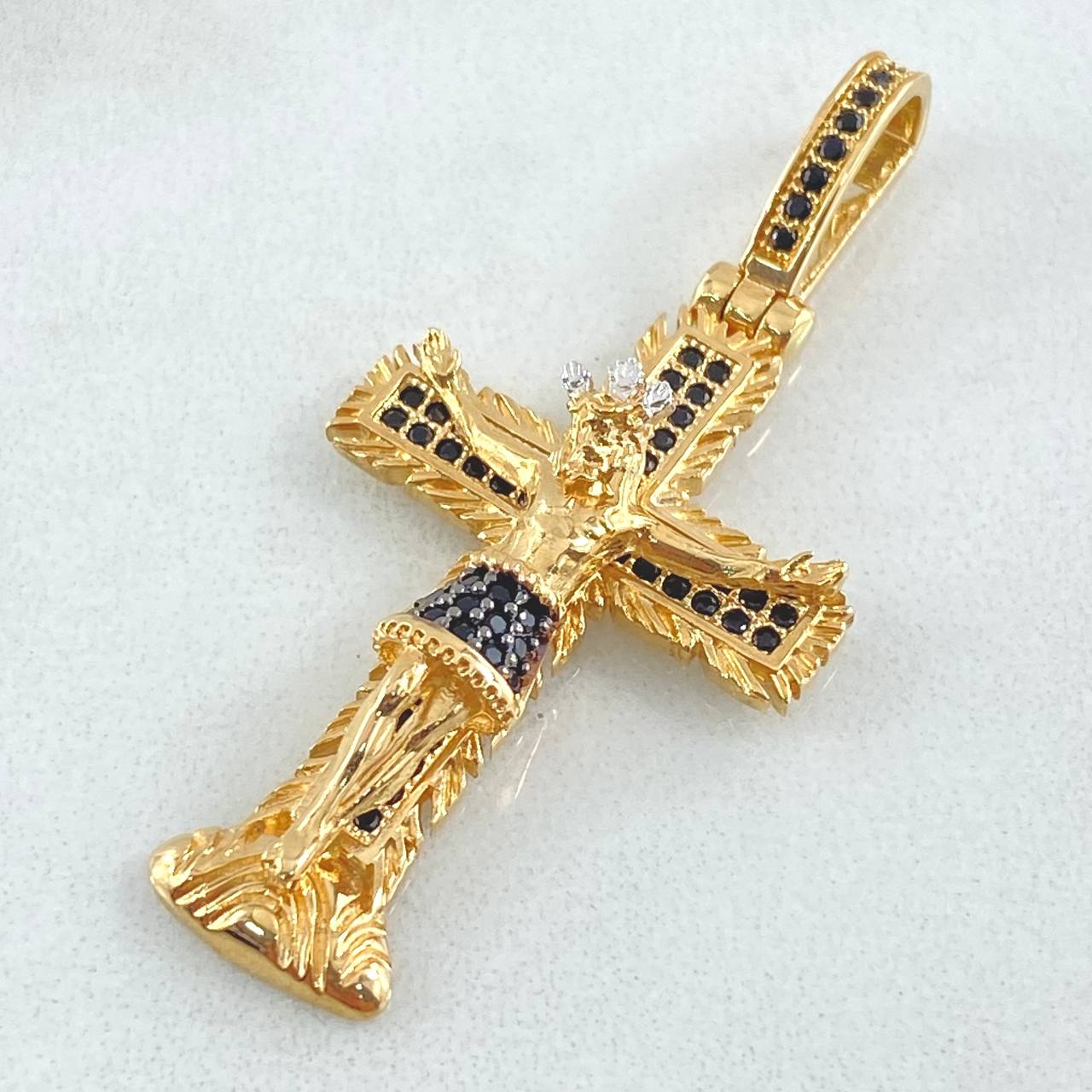 Pendant Lord of Miracles Cross 5.6gr / 4.3cm / 18K Gold ©