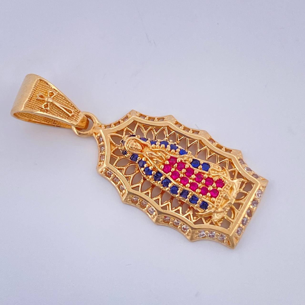 Virgin of Guadalupe Pendant 3.25gr / 1 1/4 in / Yellow Gold 18K $