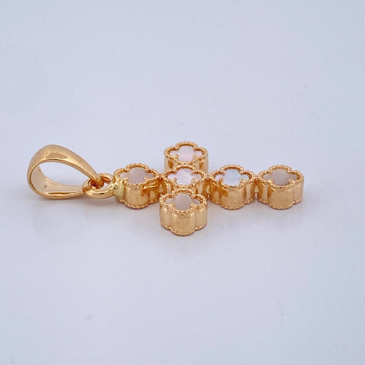 Dije Cruz Trebol 3.3gr / 1 1/4 in / Oro Amarillo Nac.Esp. 18K $