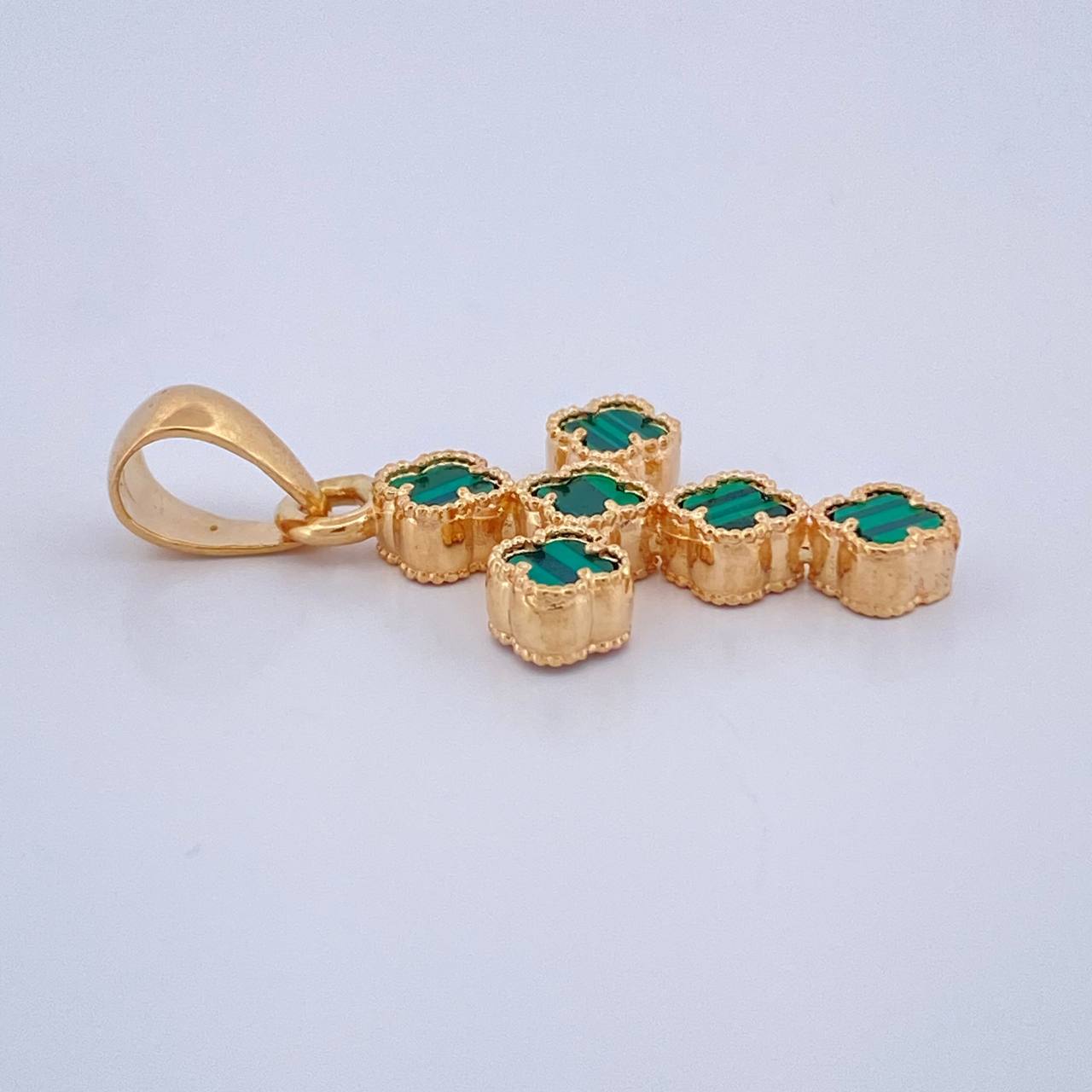 Dije Cruz Trebol 3.3gr / 1 1/4 in / Oro Amarillo Nac.Esp. 18K $