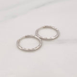 Candongas Aro Rayado 0.6g / 1/2 in Oro Blanco 18K