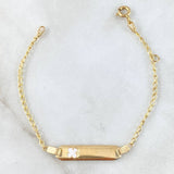 Pulso Bebé Espiga Placa Rectangular Trebol 1.85gr / 13cm-14cm / 1.6mm Resina Blanca Graduable Oro Amarillo 18K *