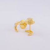 Stud Earrings Half Moon 0.5g / in / 6.1mm Yellow Gold 18K