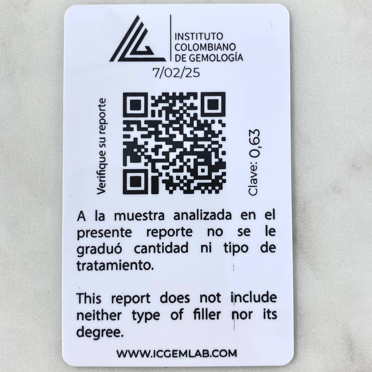 Halo Ring Thick Drop 6.45gr / T6 1/4 / Emeralds 1.13 Qts Diamonds 34pts 18K Yellow Gold (Jewel) ©