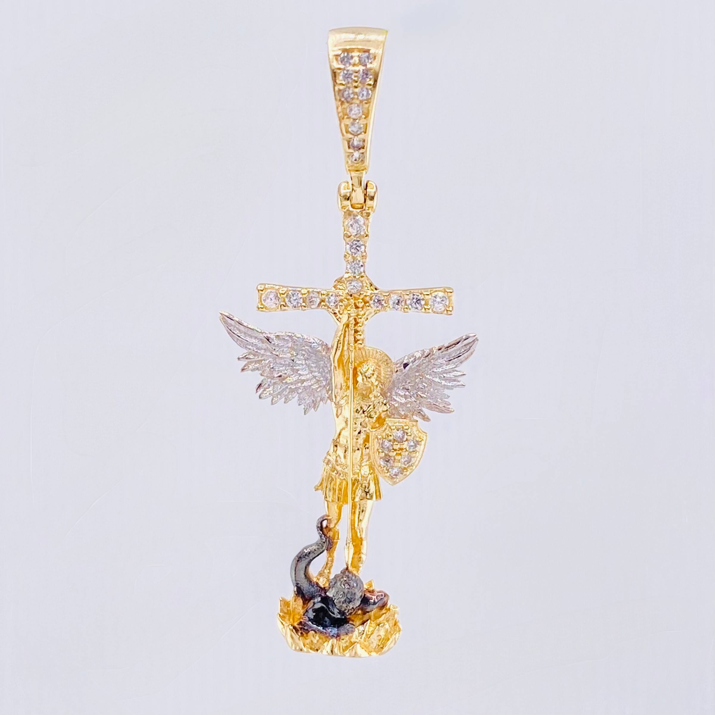 Dije San Miguel Arcangel 3.35gr / 1 1/2 in / Dos Oros Amarillo Blanco 18K *