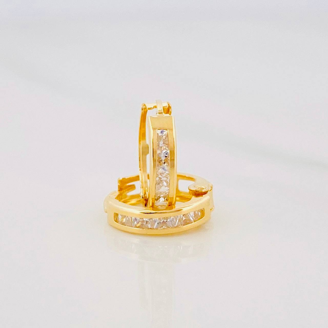 Candongas Carril 1.15g / 1cm Oro Amarillo 18K