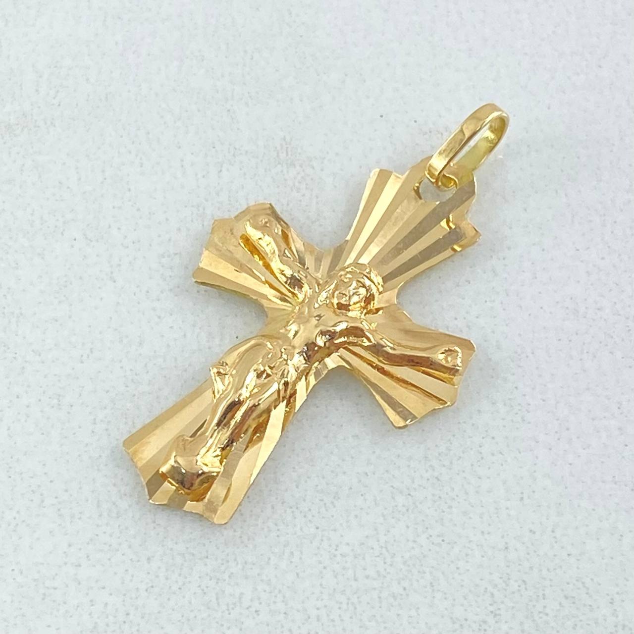 Pendant Cross Christ 1.6gr / 2.7cm / 18K Gold ©