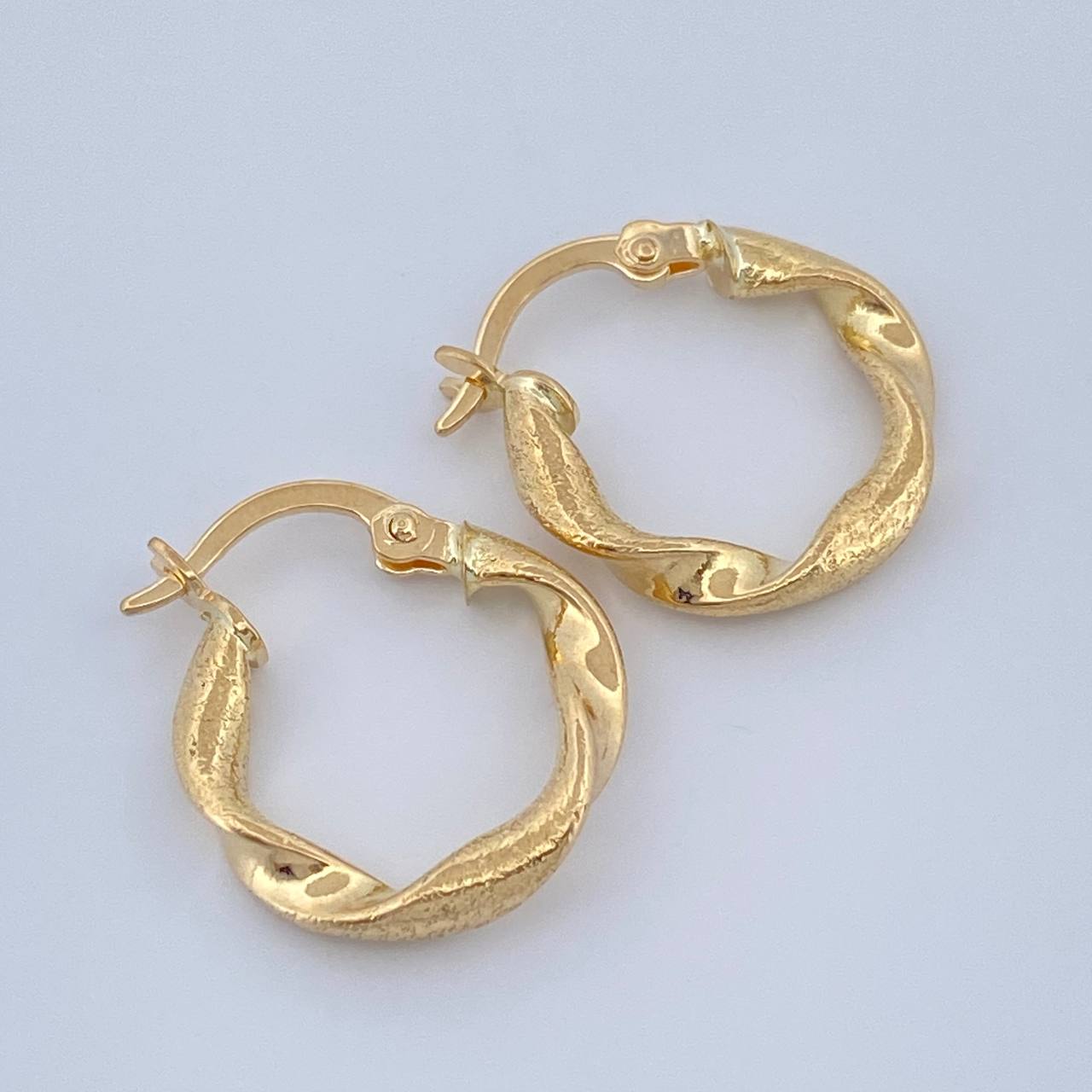 Candongas Alesia 1.25gr / 3/4 in / Oro Amarillo 18K $
