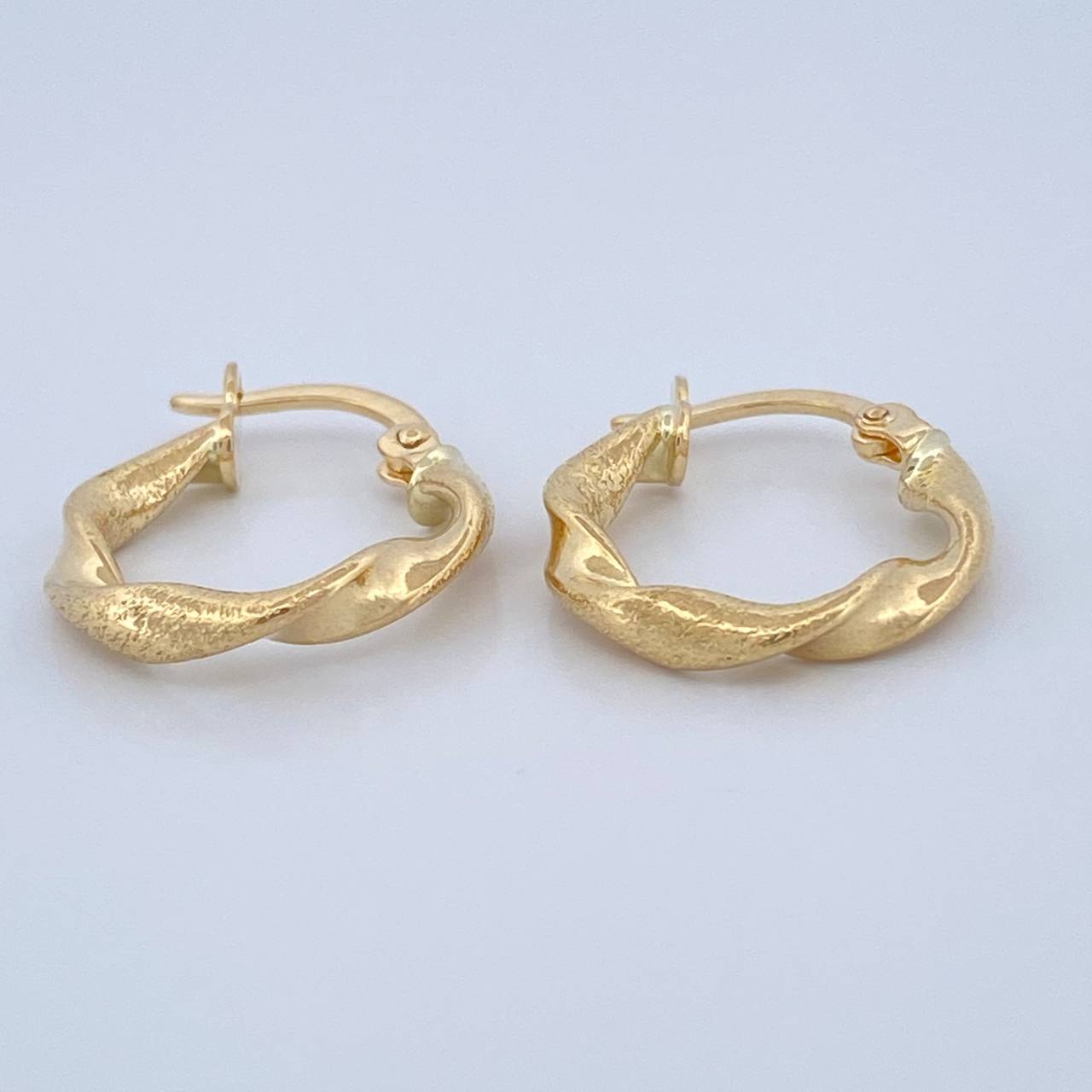 Candongas Alesia 1.25gr / 3/4 in / Oro Amarillo 18K $
