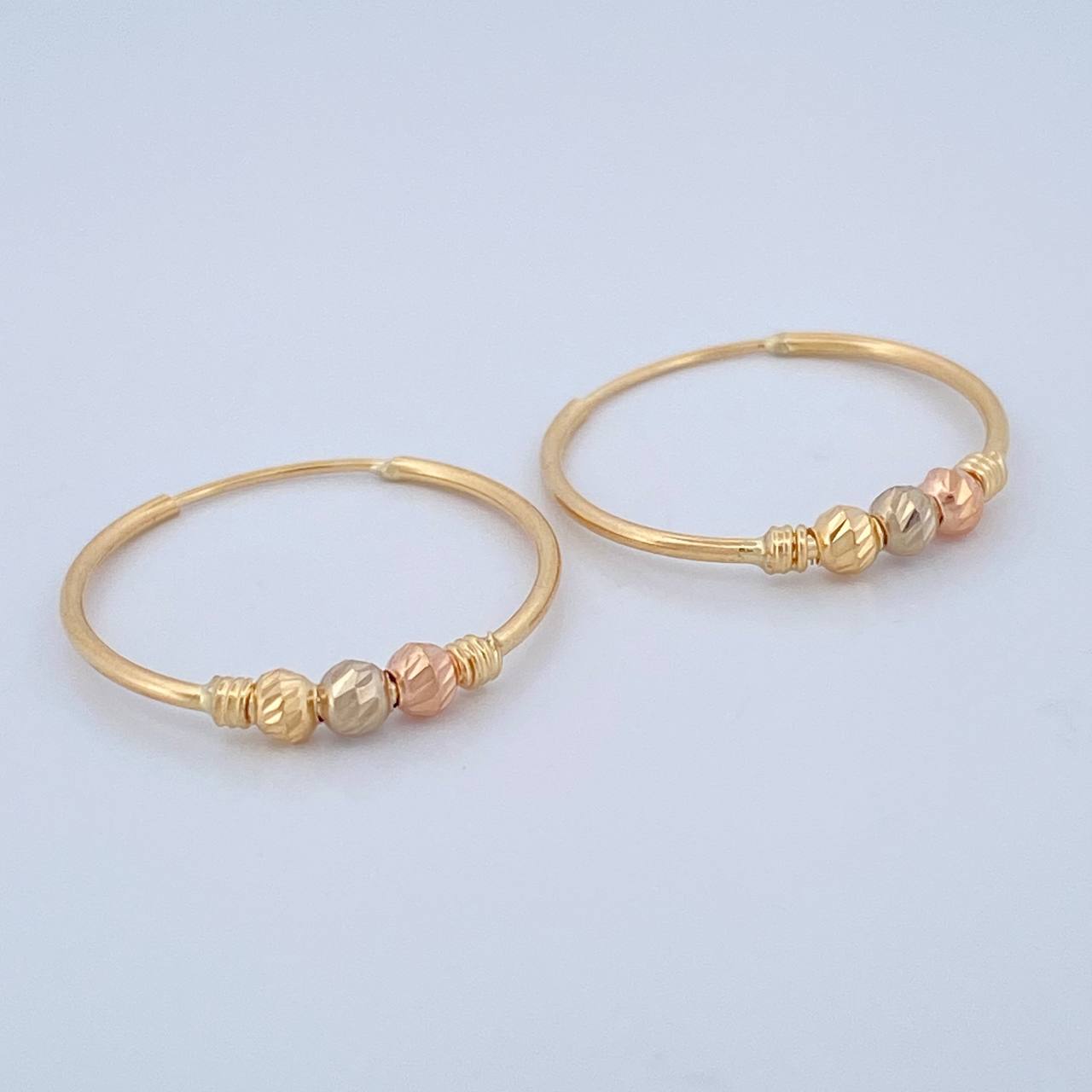 Candongas Trio 1.35gr / 3/4 in / Tres Oros 18K $