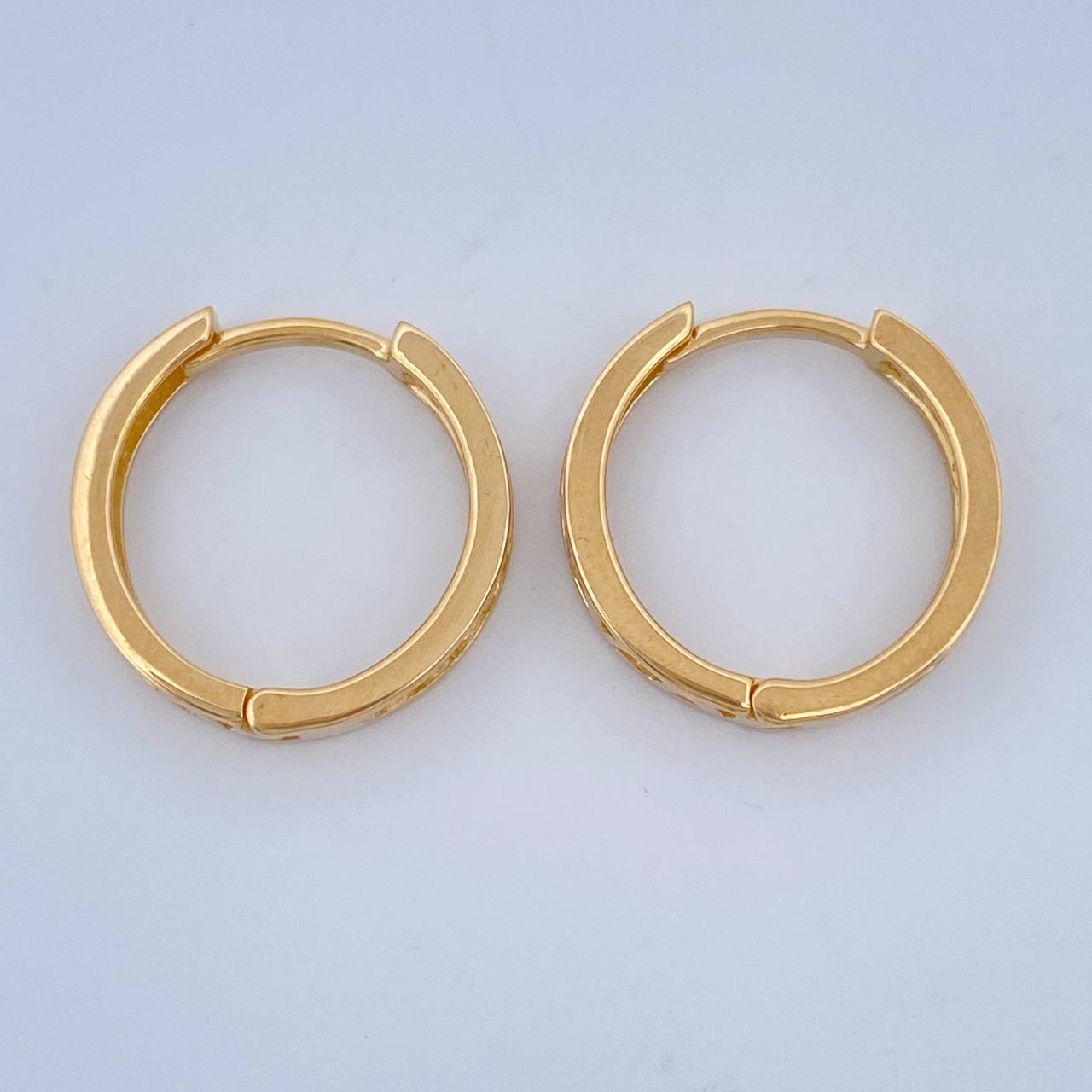Candongas Carril 2.25gr / 1/2 in / Oro Amarillo 18K $