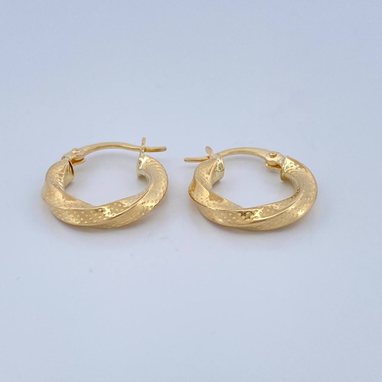 Candongas Yuli 1.8gr / 3/4 in / Oro Amarillo 18K $