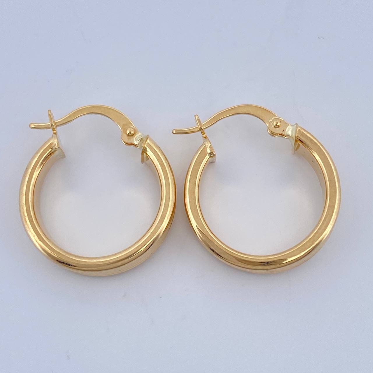 Candongas Andy 2.2gr / 3/4 in / Oro Amarillo 18K $