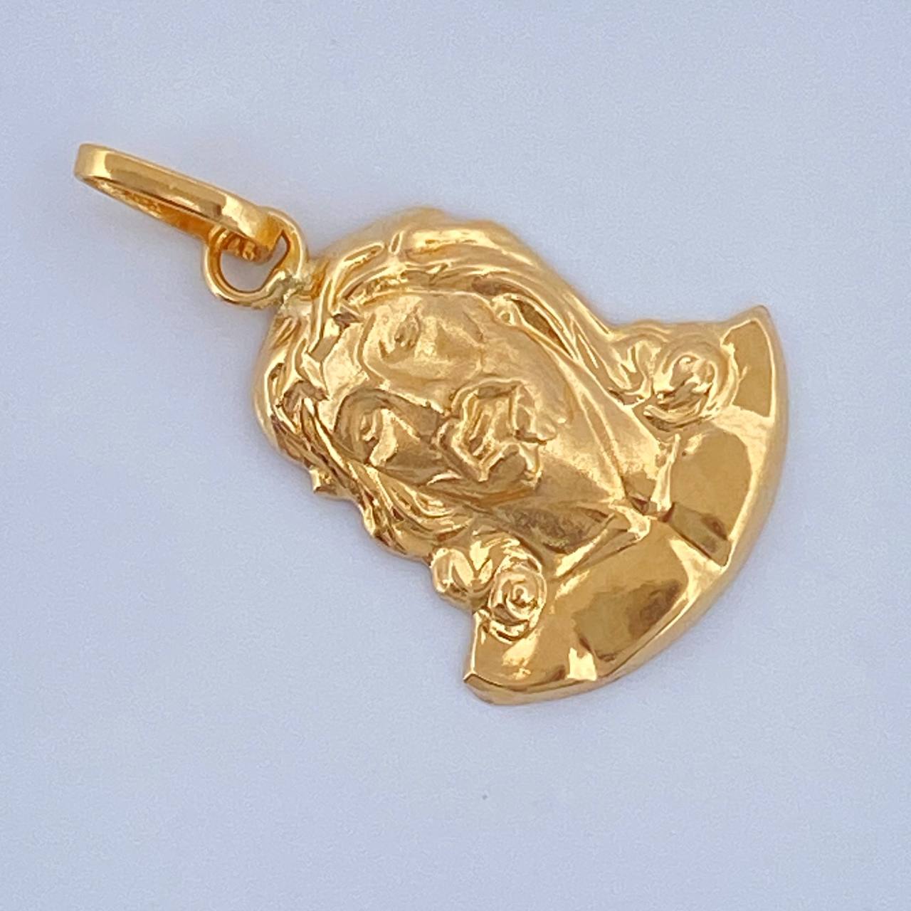 Dije Rostro Cristo 0.75gr / 3/4 in / Oro Amarillo 18K $