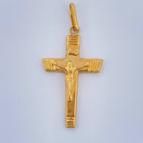 Dije Cruz Cristo 1.85gr / 1 3/4 in / Oro Amarillo 18K $