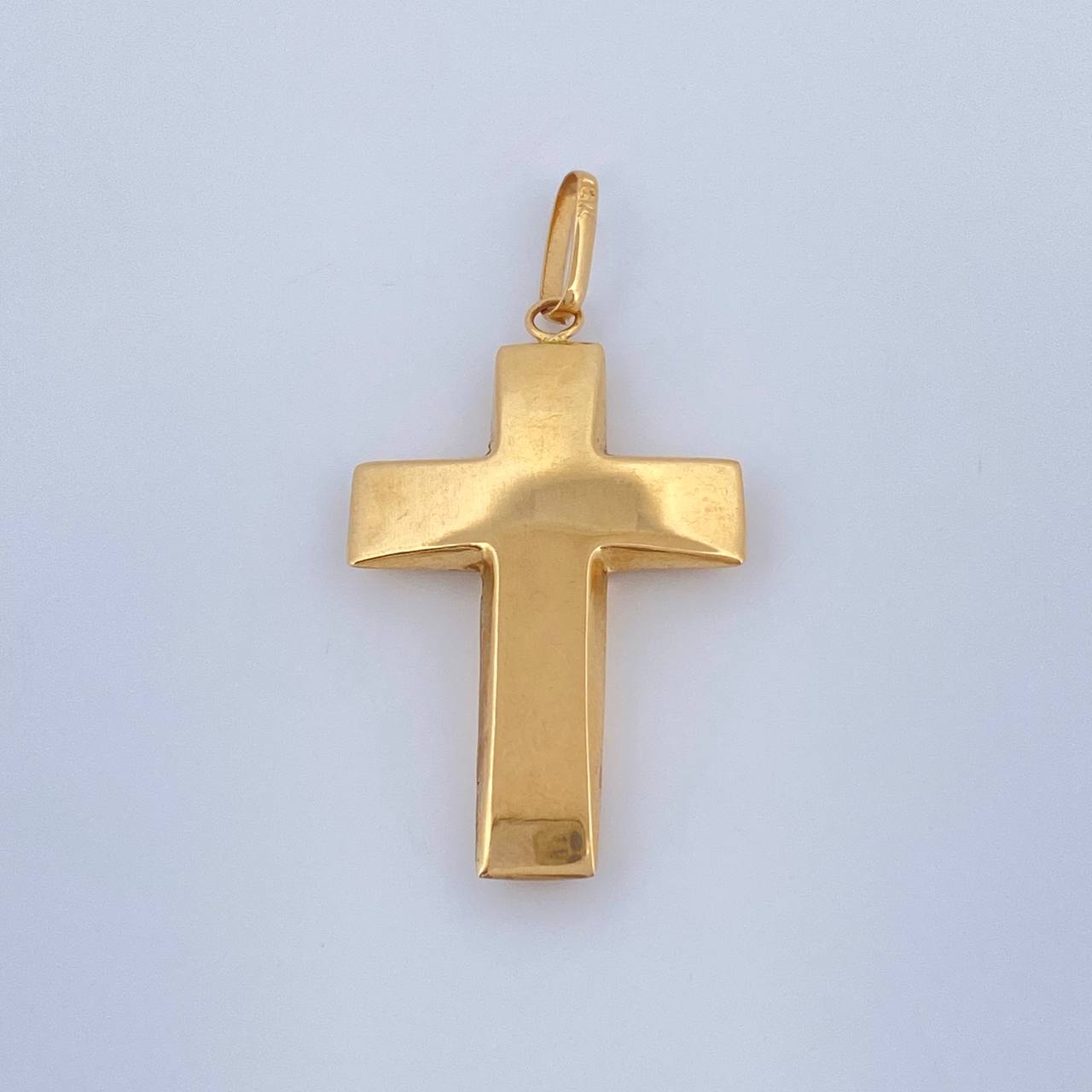 Dije Cruz 1.95gr / 1 1/2 in / Oro Amarillo 18K $
