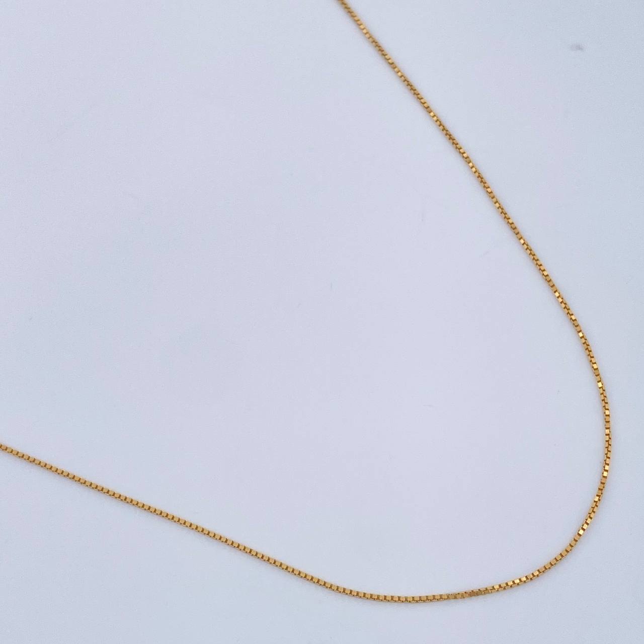 Cadena Veneciana 0.85gr / 17 3/4 in / 0.5mm Oro Amarillo +3 18K %