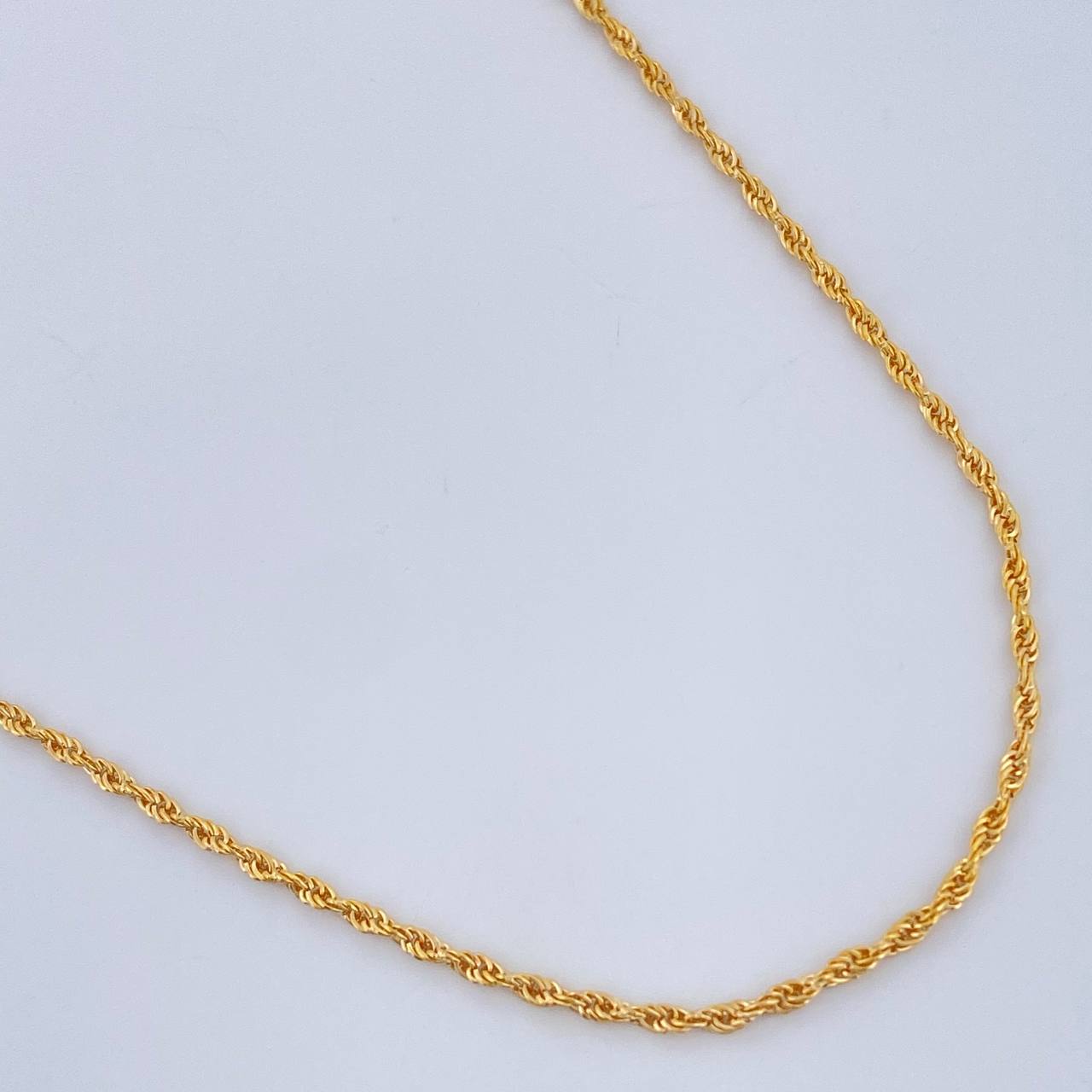 Cadena Lazo 1.55gr / 23 1/2 in / 1.35mm Oro Amarillo +3 18K %