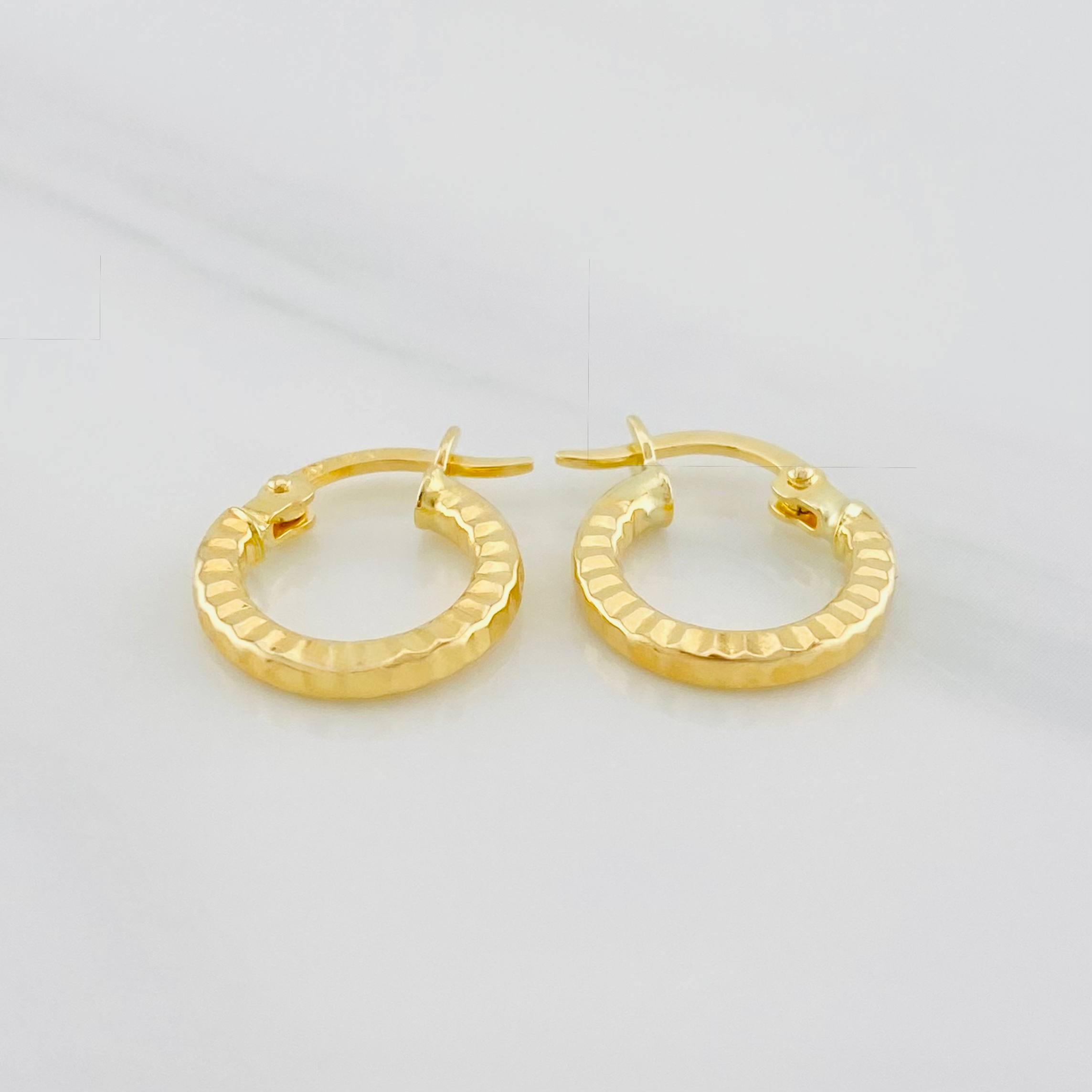 Candongas Roni 1.1g / 1/2 in Oro Amarillo 18K