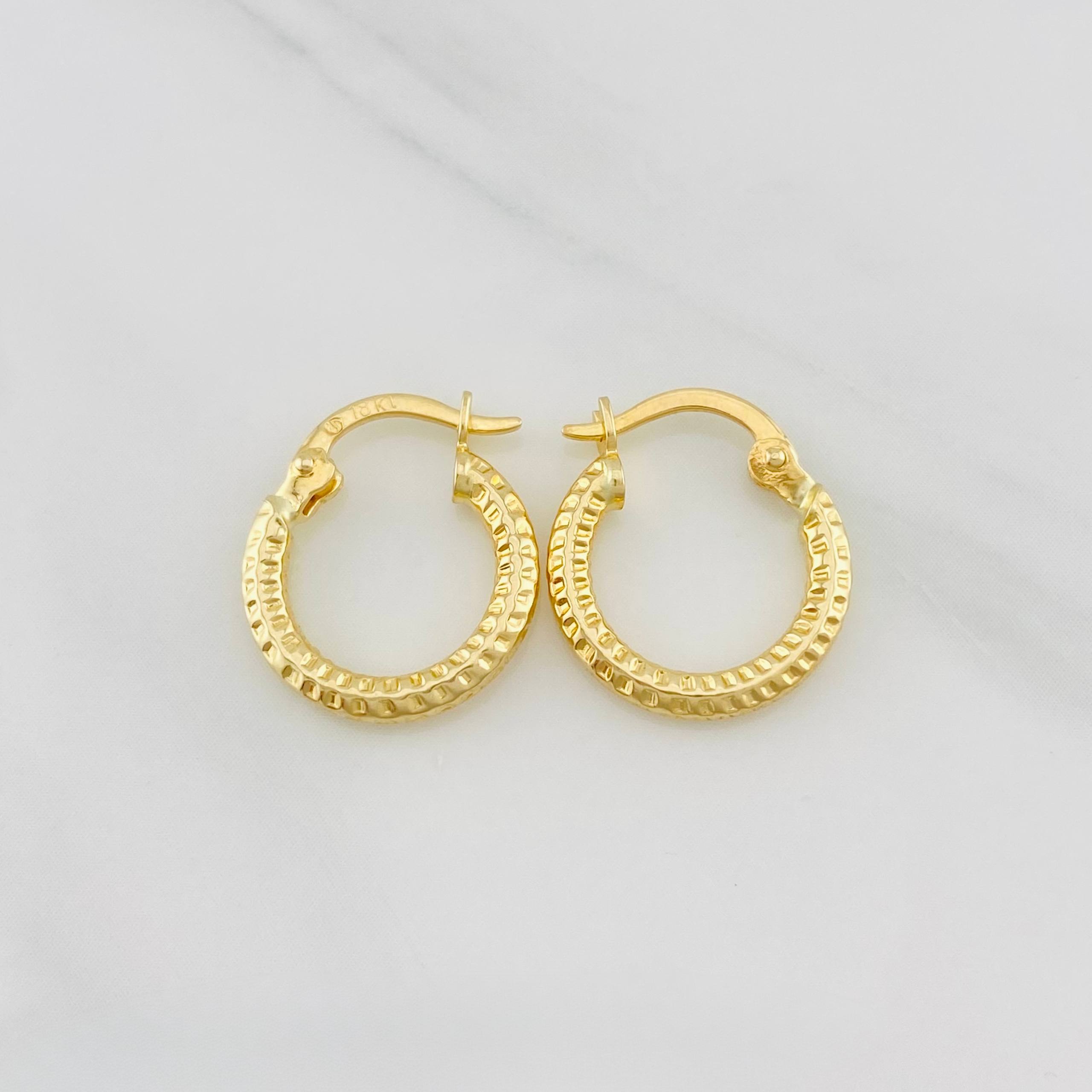 Candongas Cleo 1.1g / 1/2 in Oro Amarillo 18K