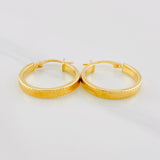 Candongas Miku Punteada 1.85g / 3/4 in Oro Amarillo 18K