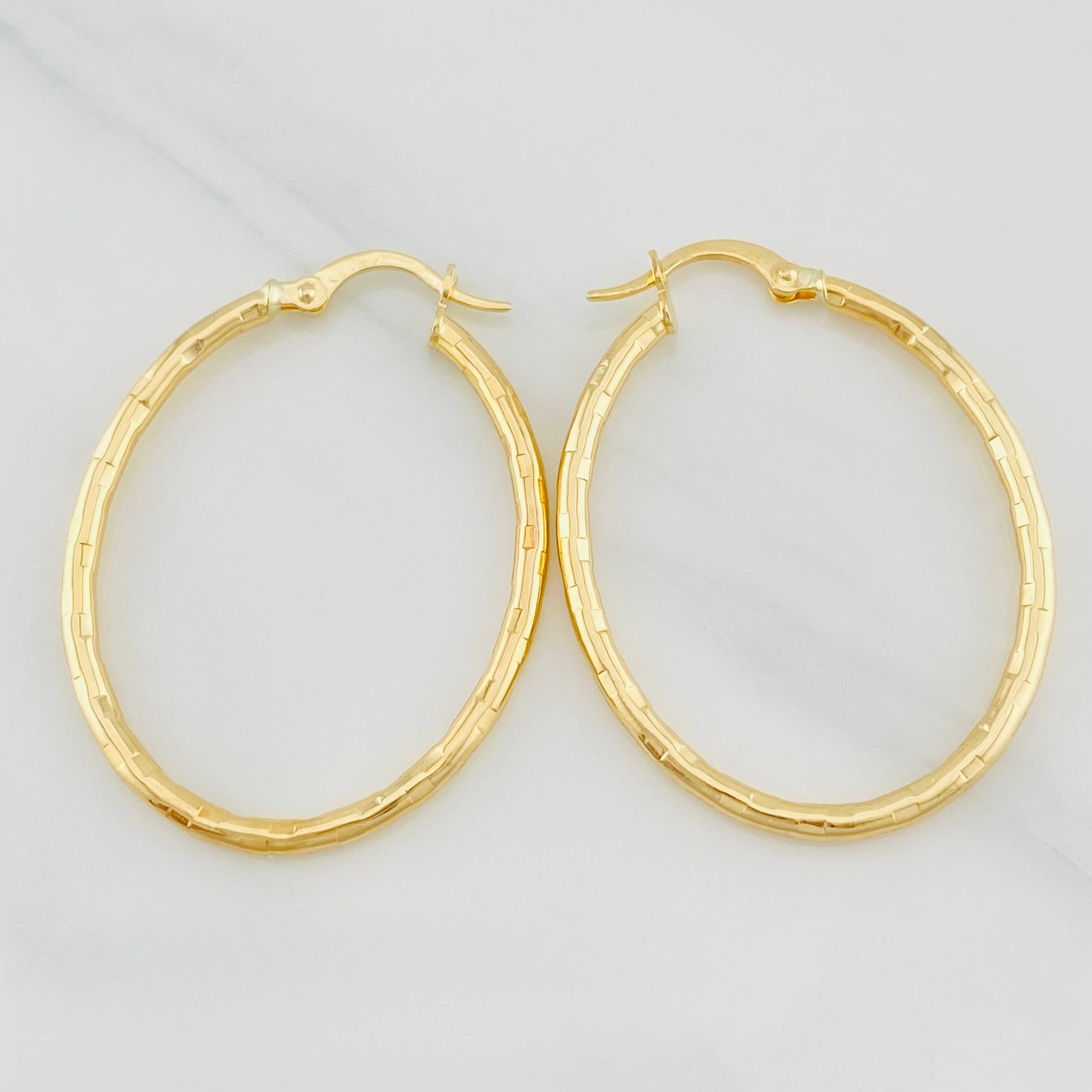 Candongas Lucero Ovaladas 1.95g / 1 1/2 in Oro Amarillo 18K