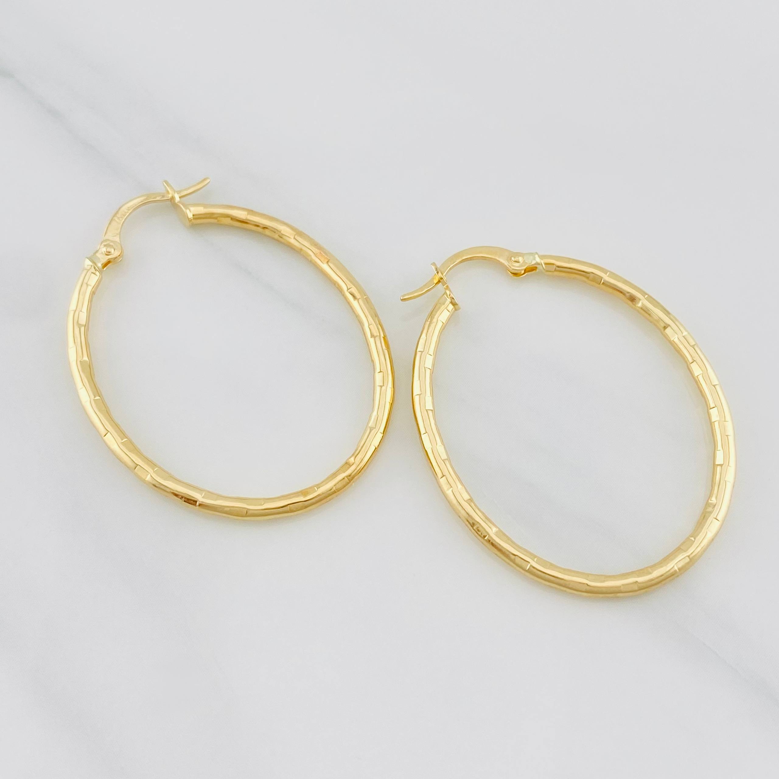 Candongas Lucero Ovaladas 1.95g / 1 1/2 in Oro Amarillo 18K