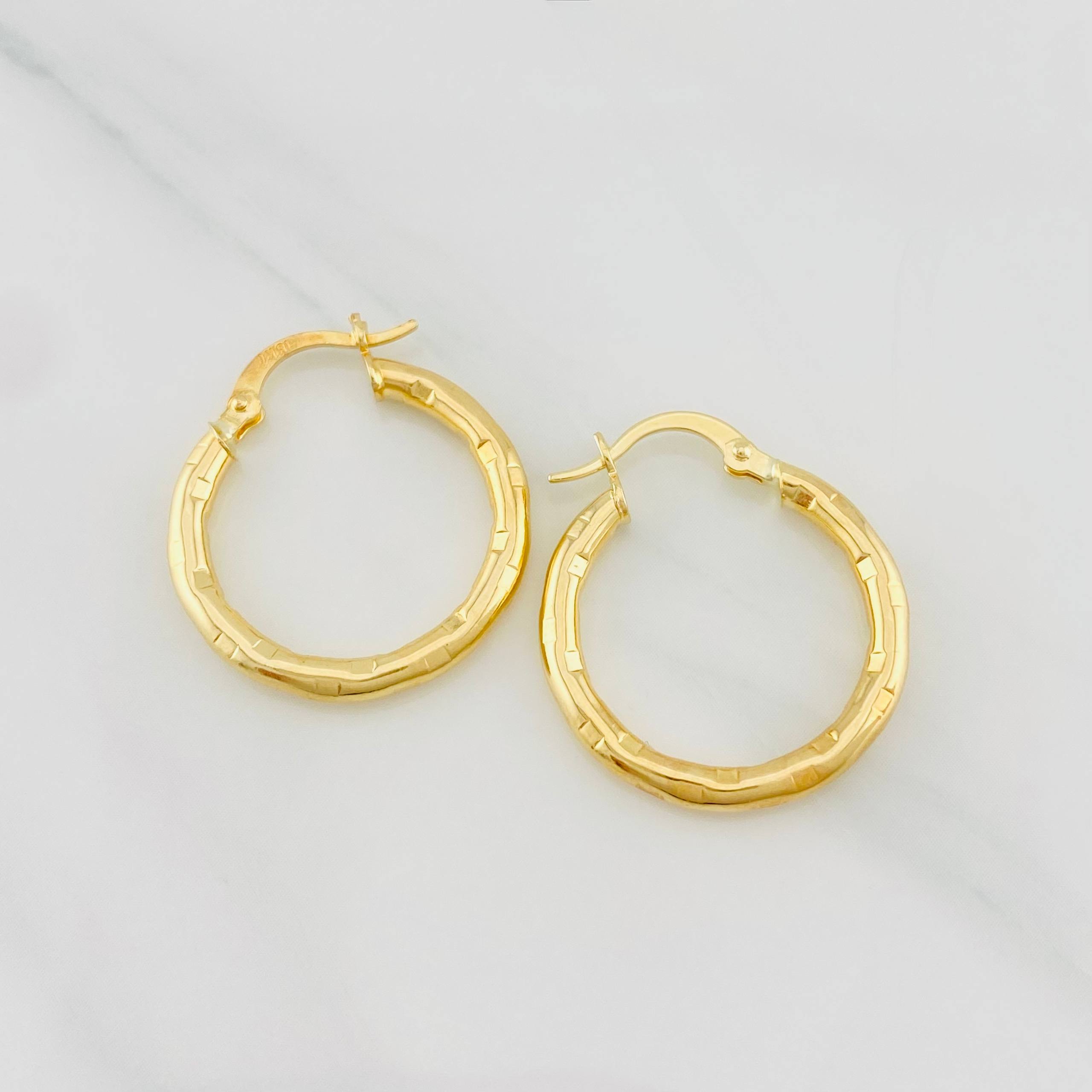 Candongas Lucero 2.1g / 1 in Oro Amarillo 18K