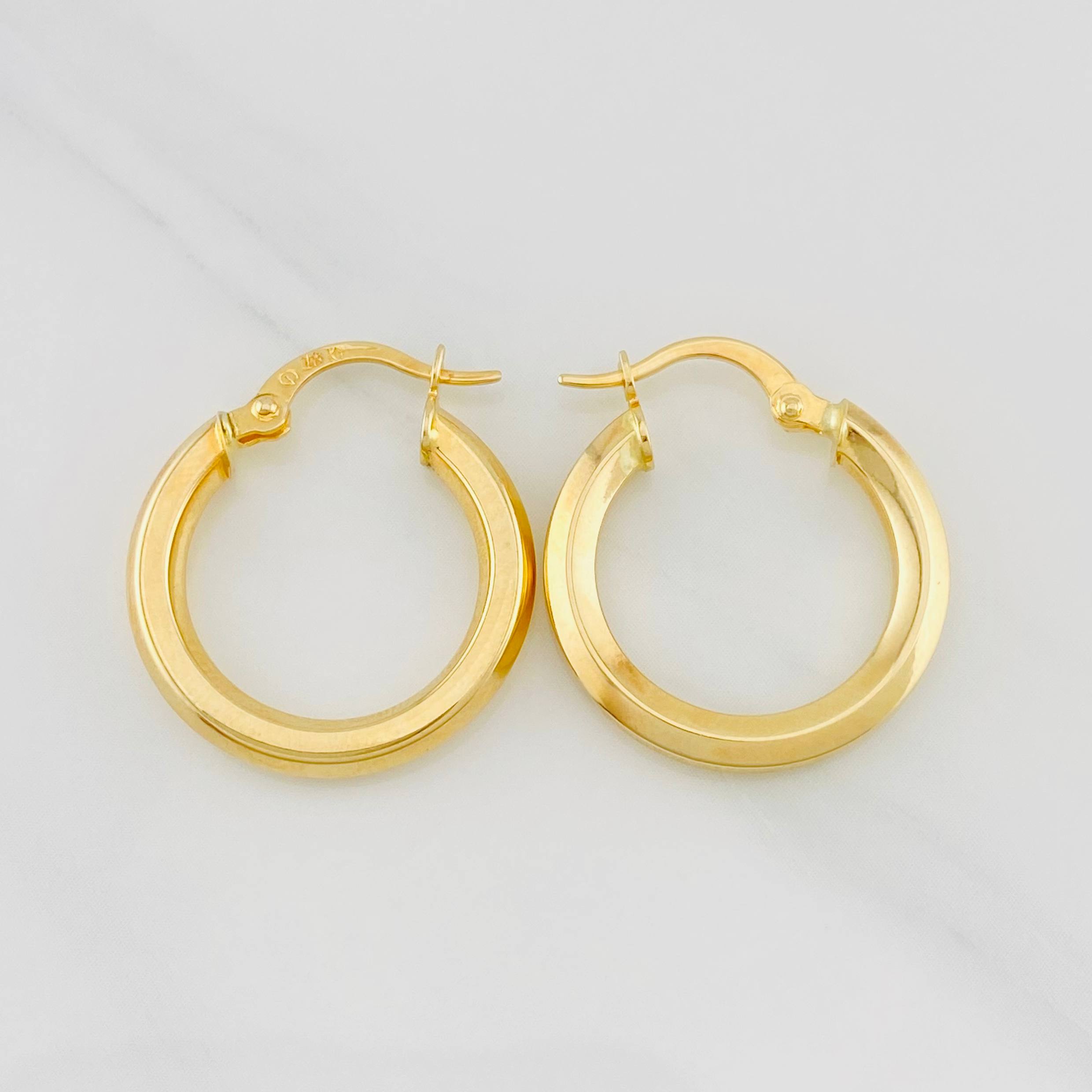 Candongas Jass 2g / 3/4 in Oro Amarillo 18K