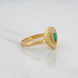 Emerald Teardrop Ring 25pts 2.95g / T6 1/2 Yellow Gold 18K