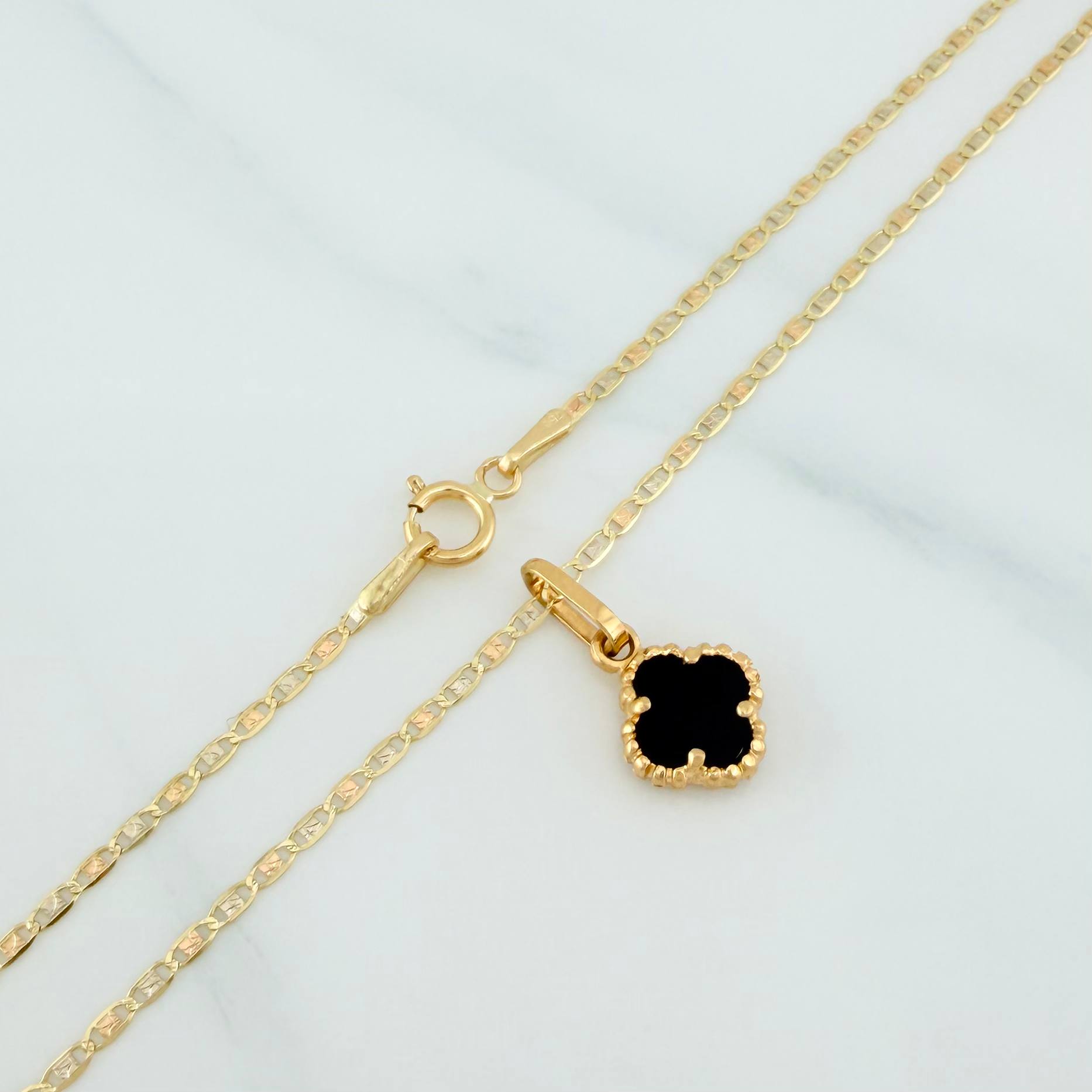 Set Flat Mariner Chain + Clover Pendant / 2.75gr / 19 3/4 in Three Golds 18K