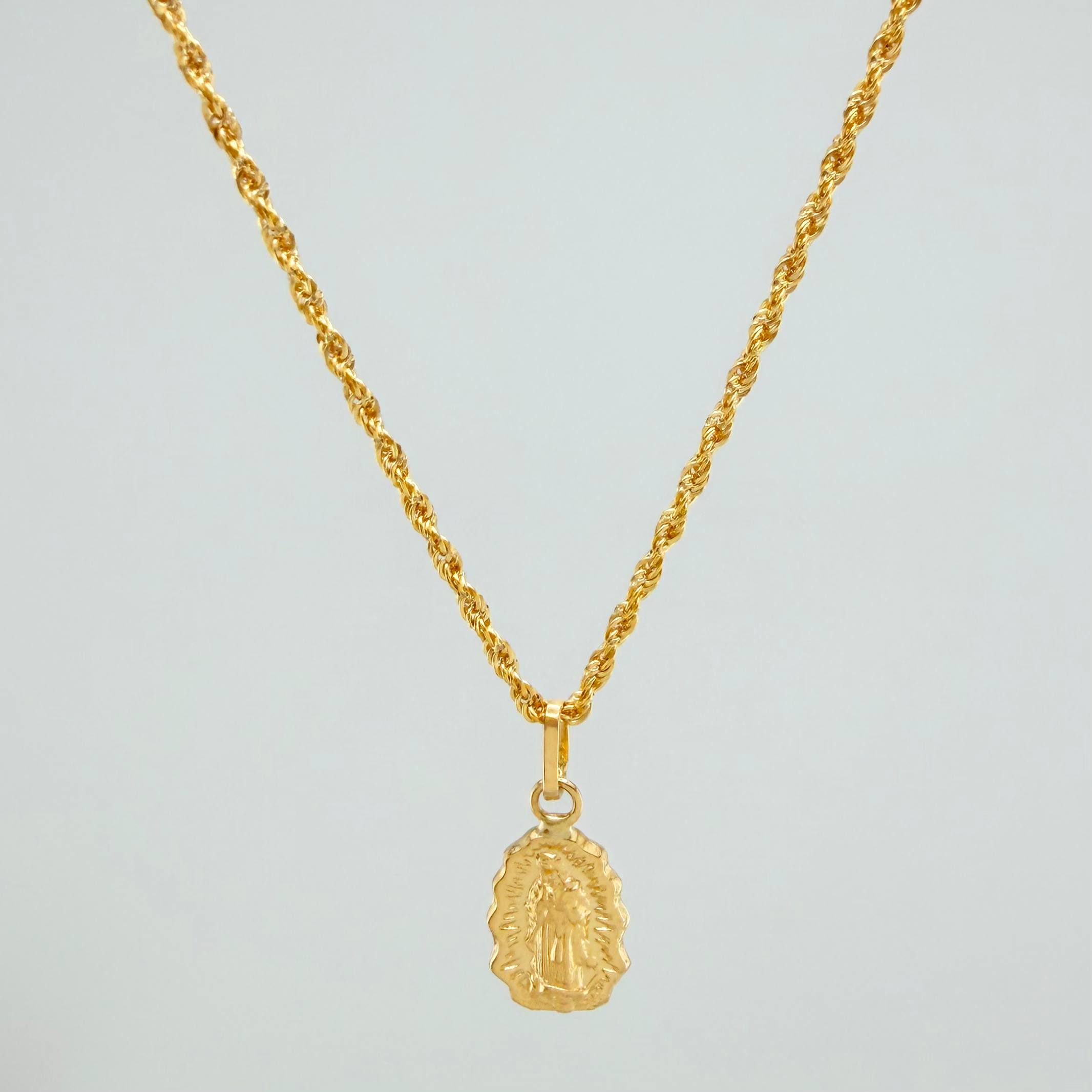 Set Rope Chain + Pendant Virgin Guadalupe / 1.5gr / 19 1/2 in Yellow Gold 18K