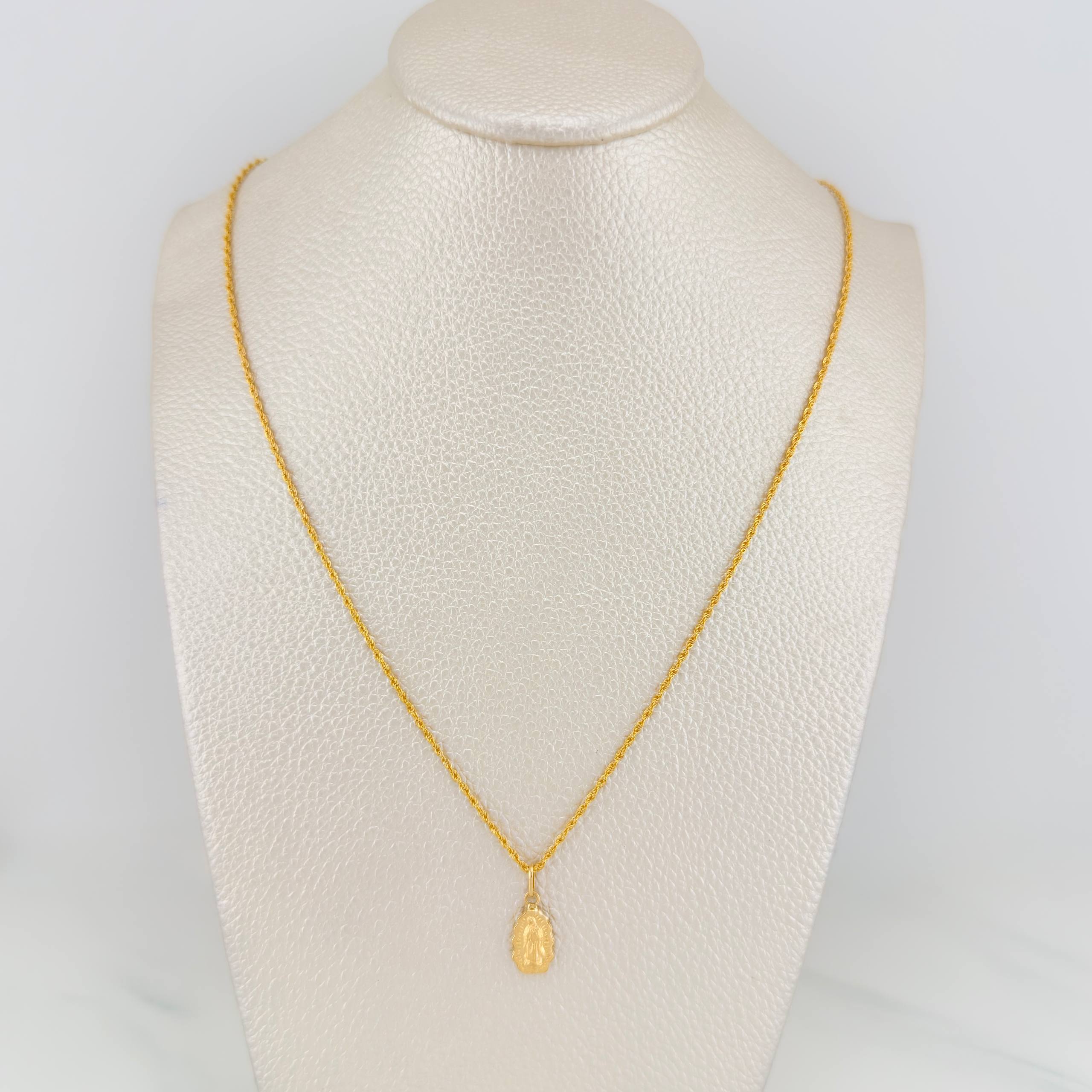 Set Rope Chain + Pendant Virgin Guadalupe / 1.5gr / 19 1/2 in Yellow Gold 18K