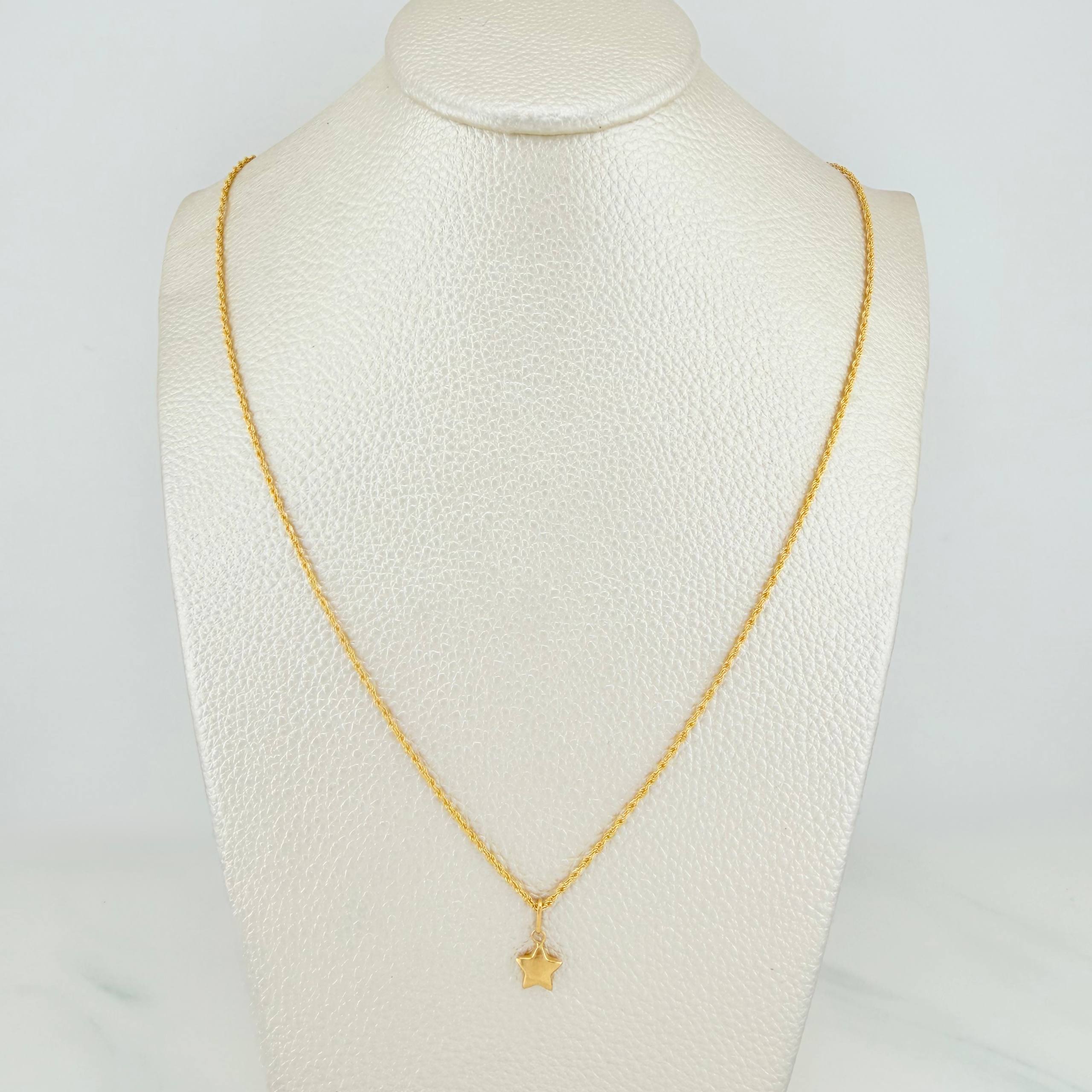 Set Rope Chain + Star Pendant / 1.3gr / 19 3/4 in 18K Yellow Gold