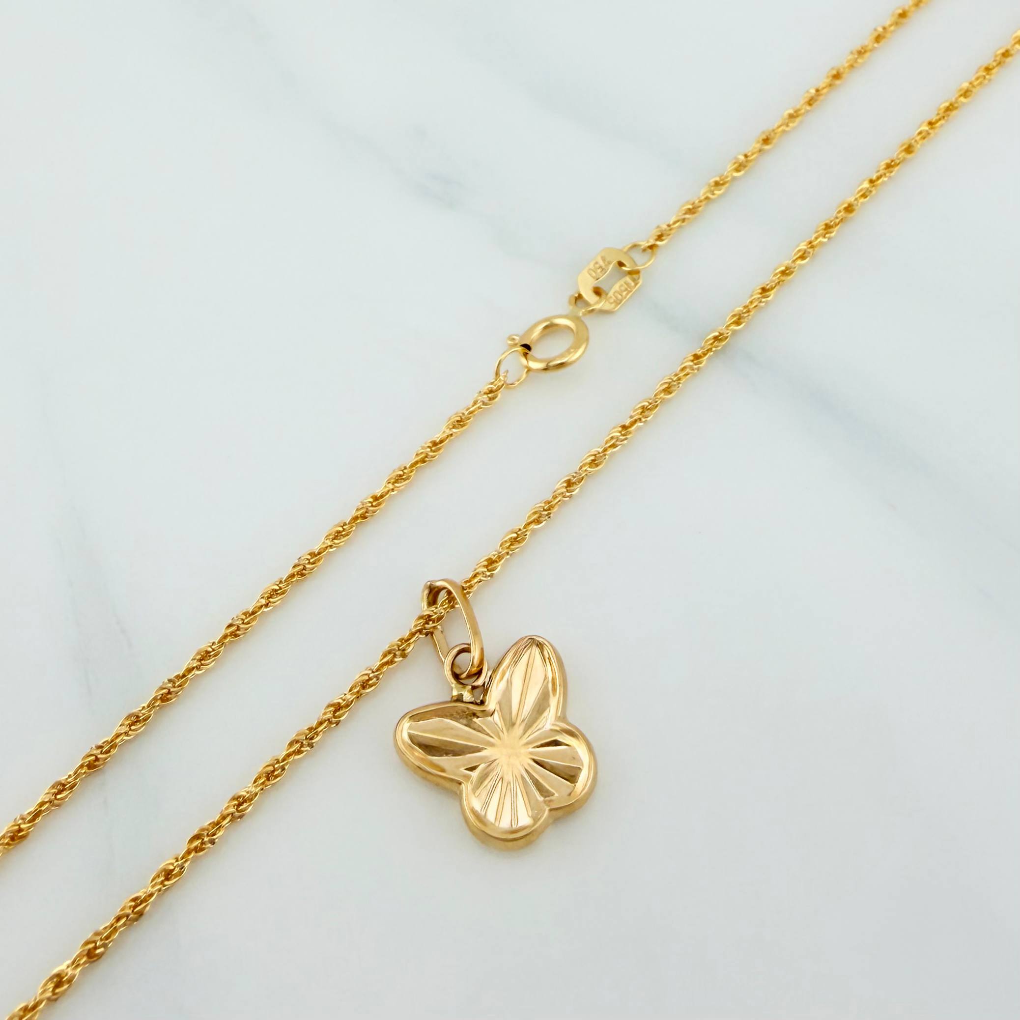 Set Rope Chain + Diamond Cut Butterfly Pendant / 1.7gr / 19 3/4 in 18K Yellow Gold