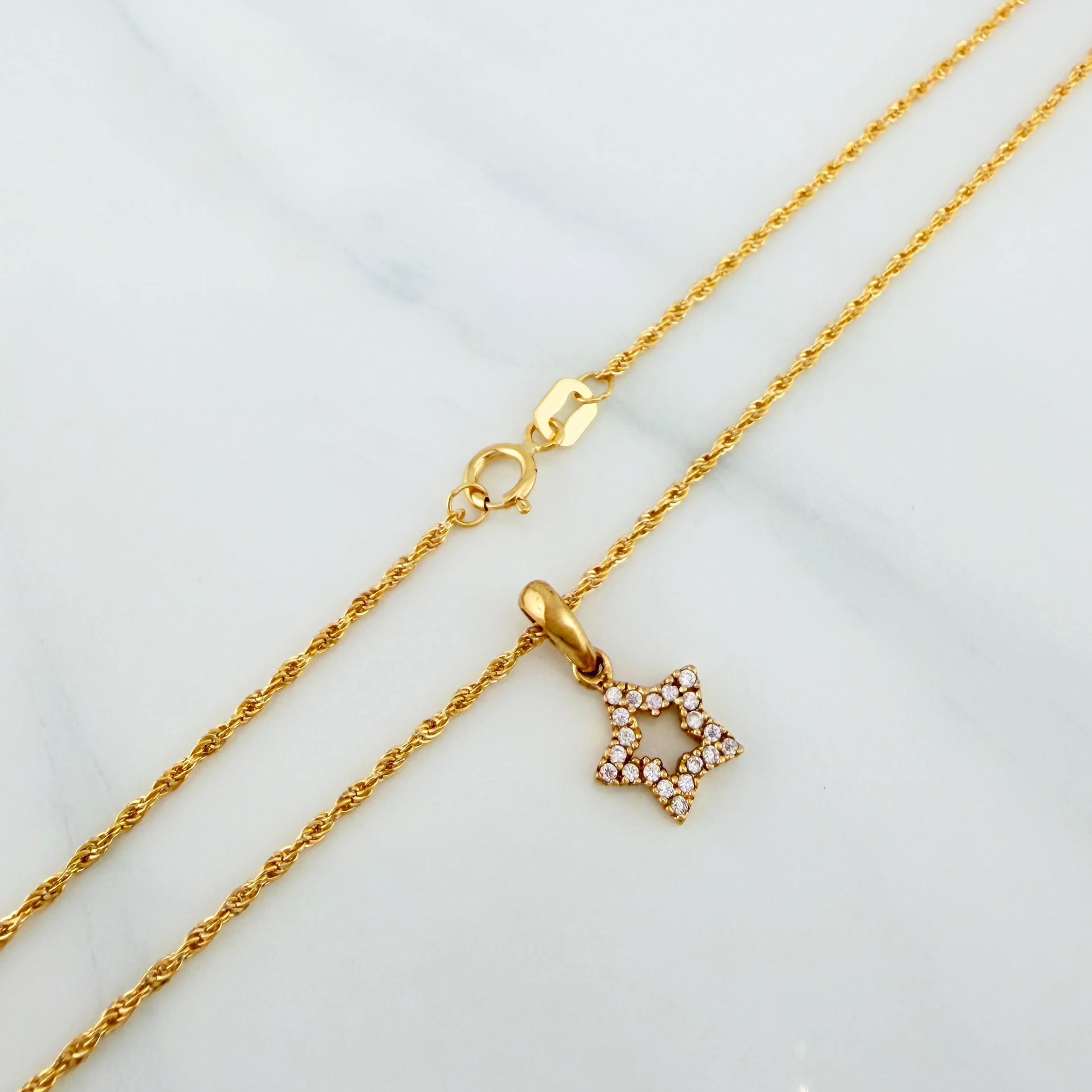 Rope Chain Set + Star Silhouette Pendant / 1.7gr / 19 3/4 in 18K Yellow Gold