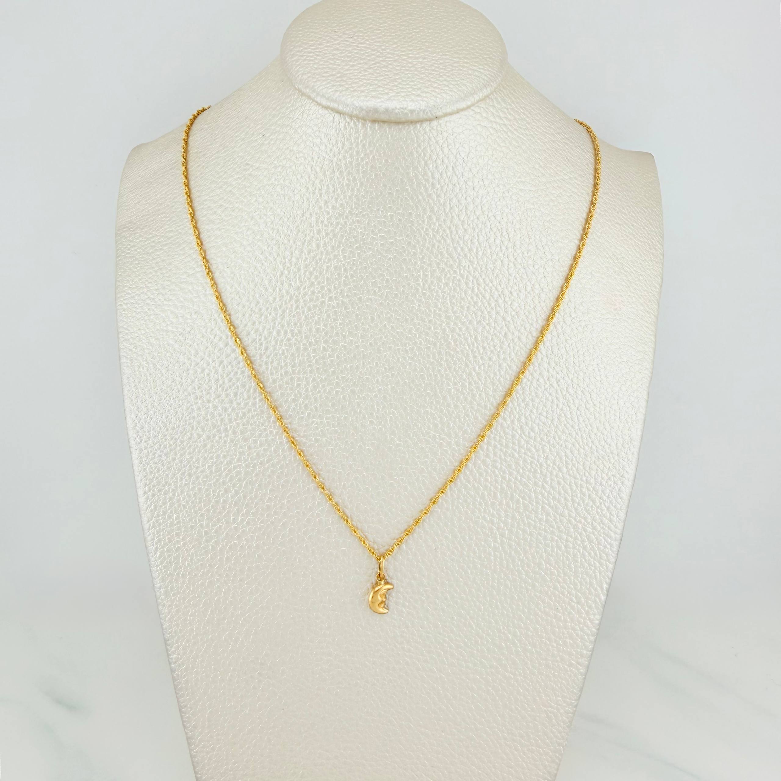 Set Rope Chain + Pendant Half Moon / 1.35gr / 19 3/4 in 18K Yellow Gold