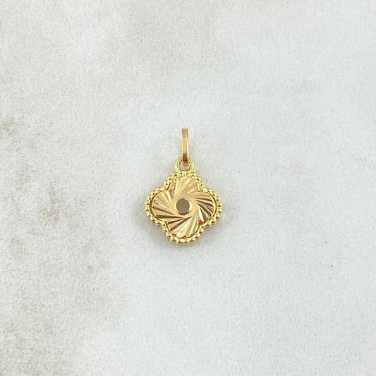 Pendant Clover Diamond Cut Spiral 0.7gr / 1.7cm / Yellow Gold 18K Dotted