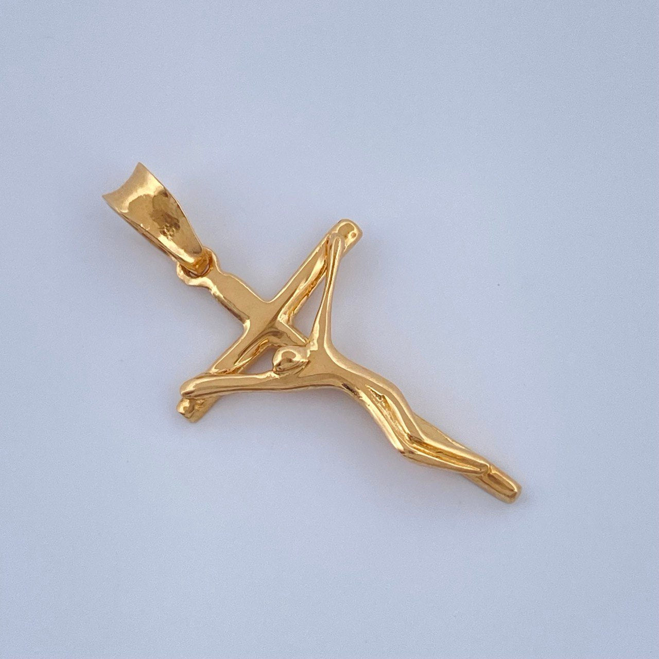 Dije Cruz Cristo 1.2gr / 1 in / Oro Amarillo 18K $